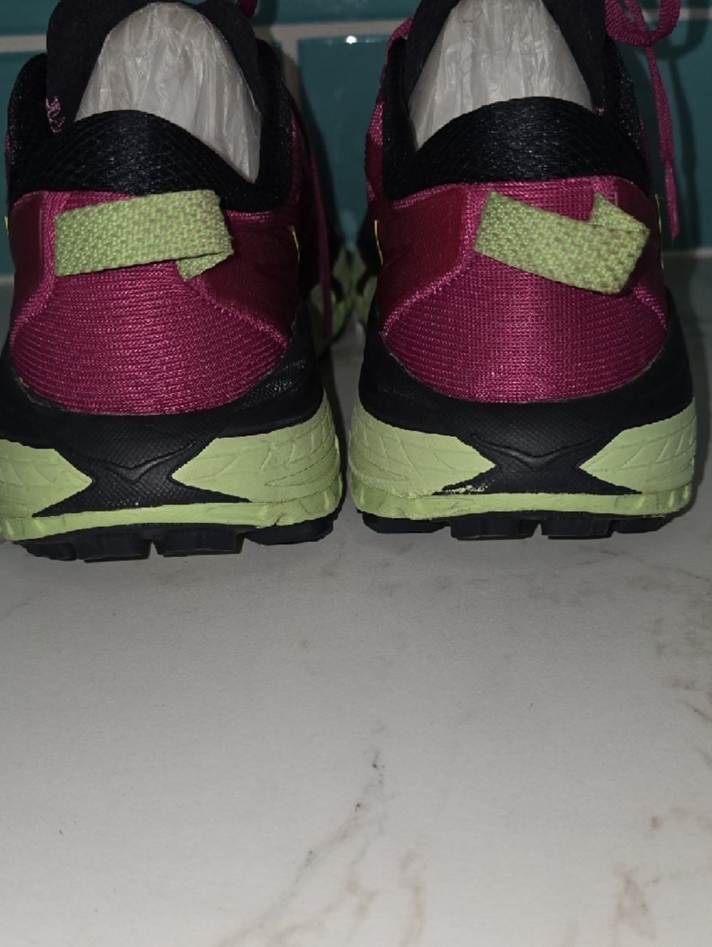 Hoka Women's FESTIVAL FUCHSIA Trail Running Shoes Size 8 - Picture 6 of 11